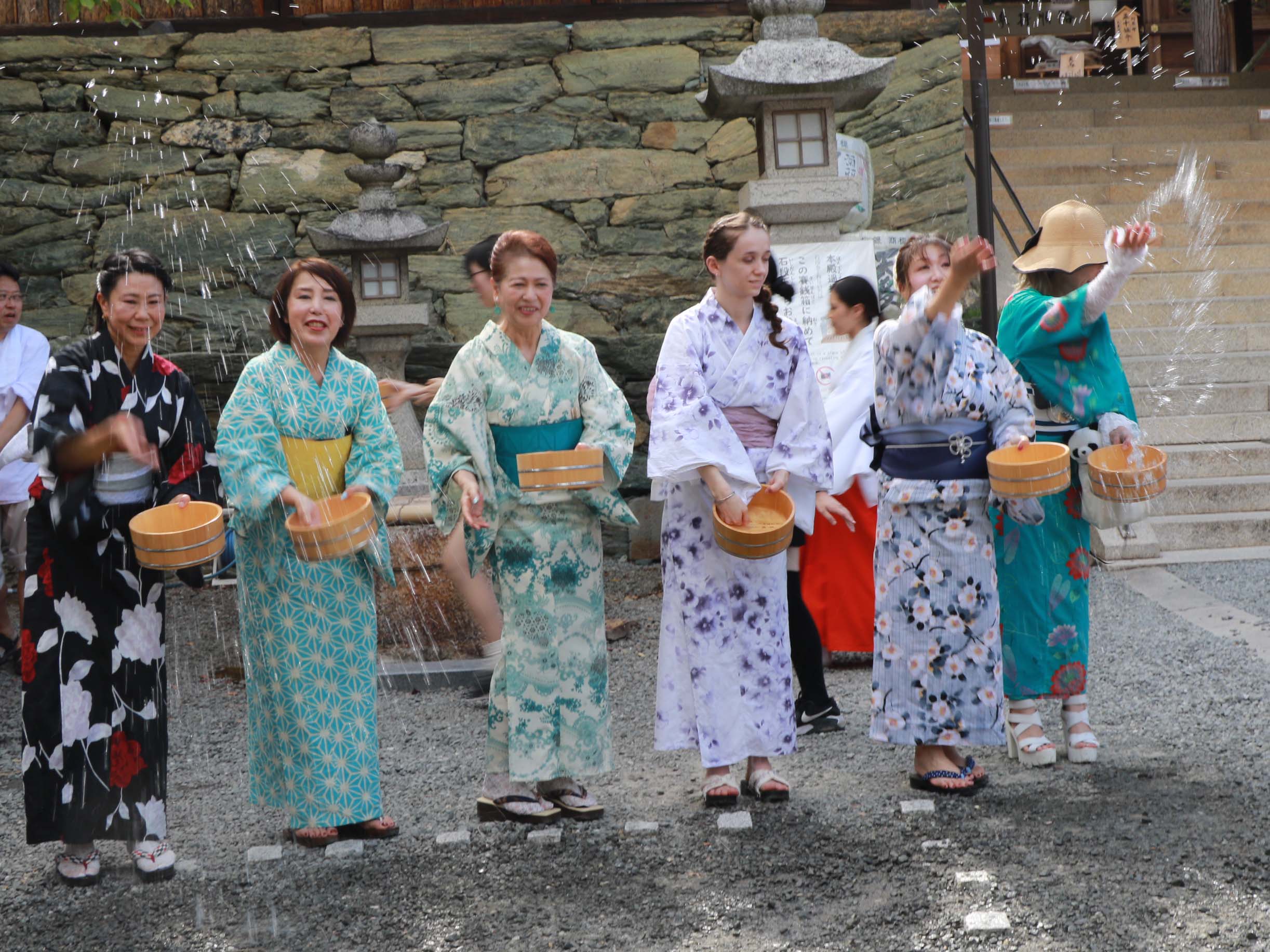 打ち水大作戦 in 伊太祁曽神社